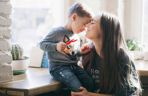 مادری مسئول باشد، نه مادری نگران